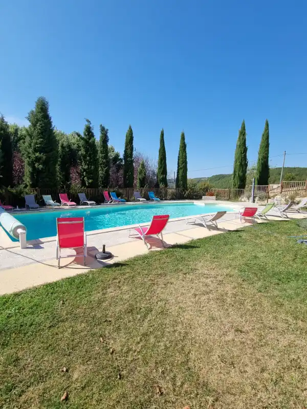 Le Bois de l'Ange, chambres et tables d'hôtes avec piscine, ping-pong et pétanque